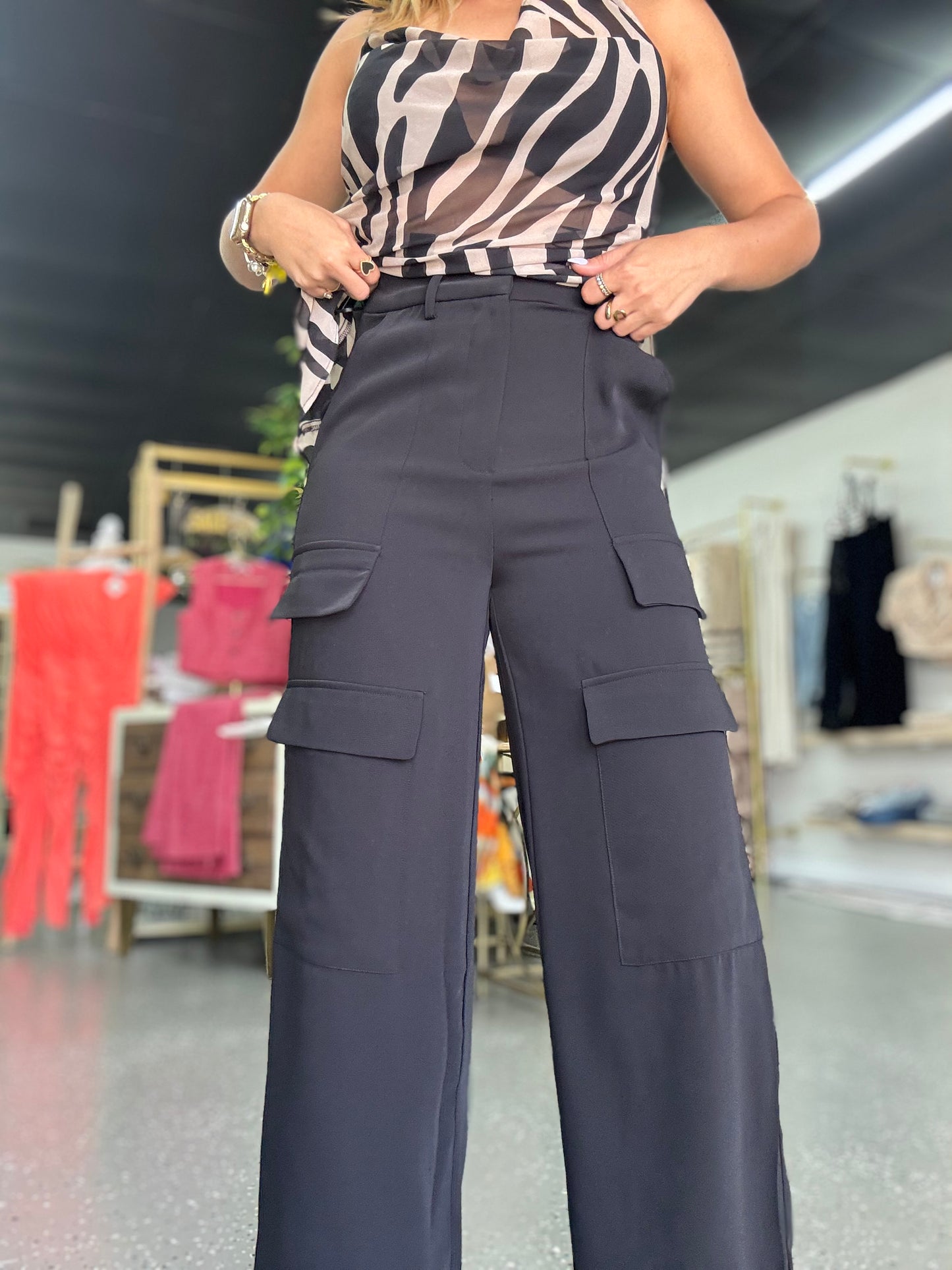 Elegant Cargo Pant (Black)