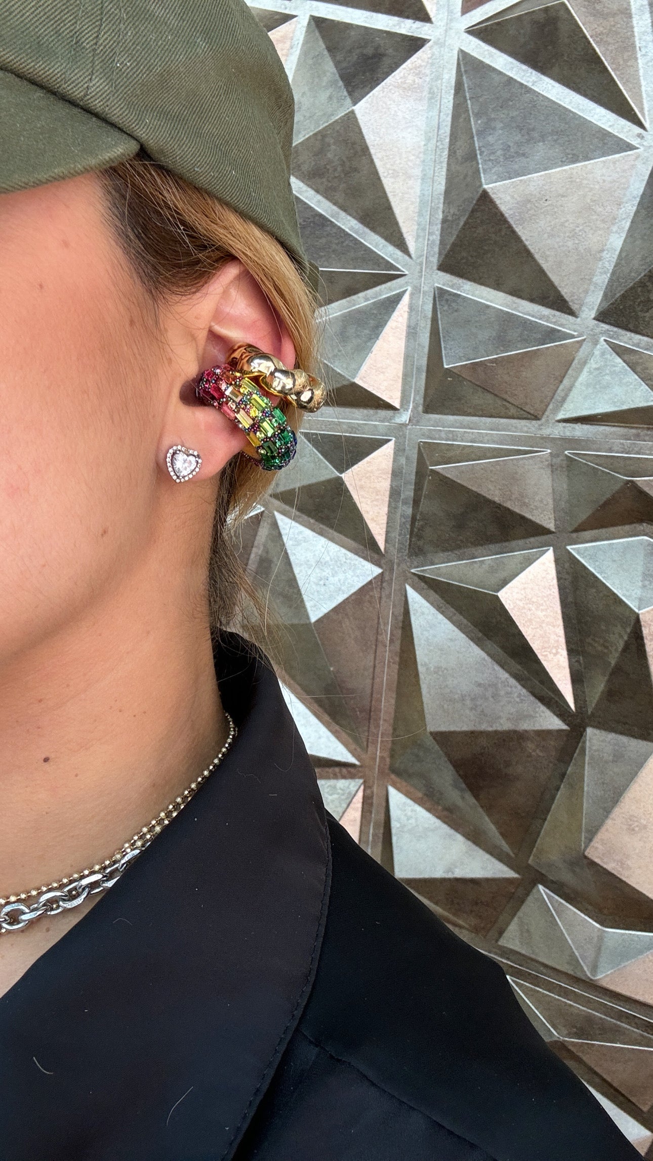 Colorida Ear Hoop