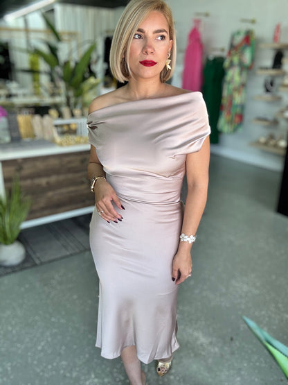 Savannah Dress (champagne)