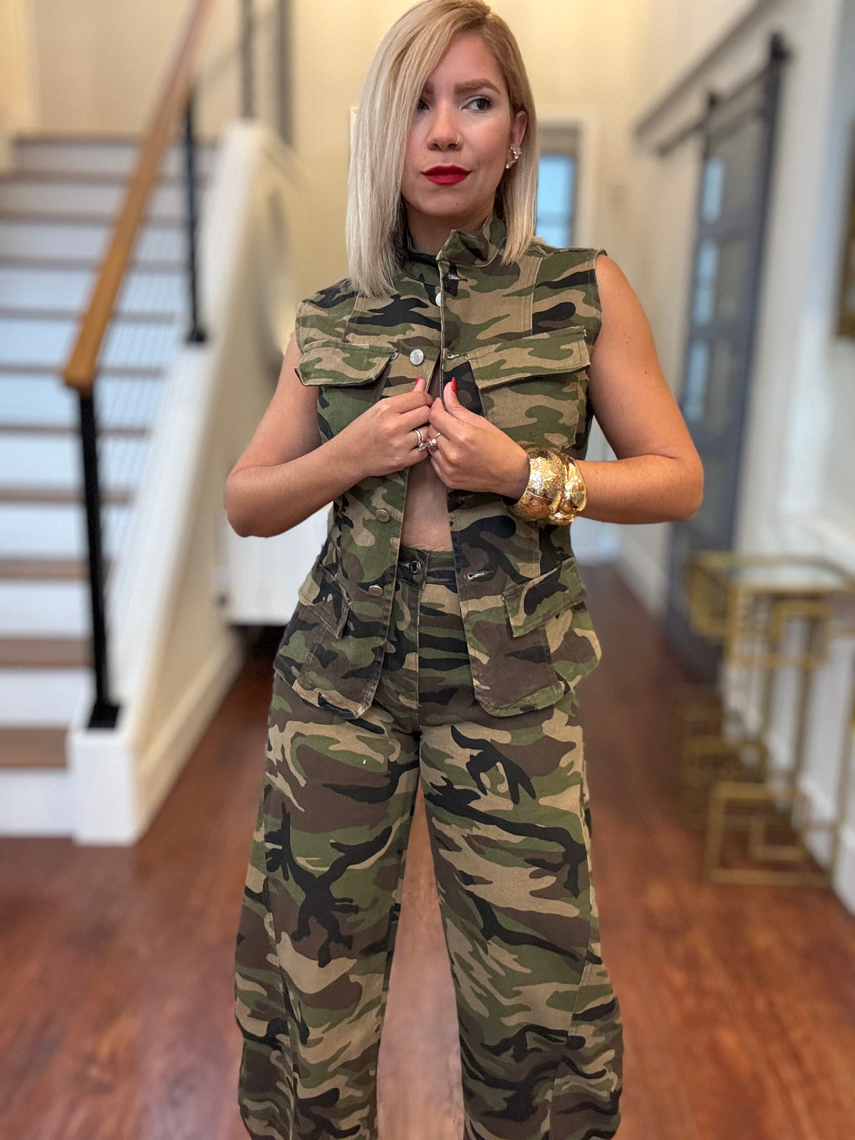 Camo vest and pants set, sleeveless button-front with patch pockets