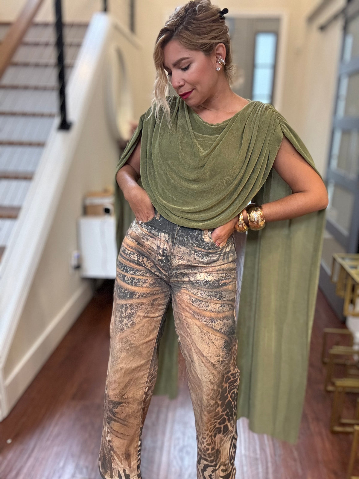Pandora Elegant Bodysuit (olive)
