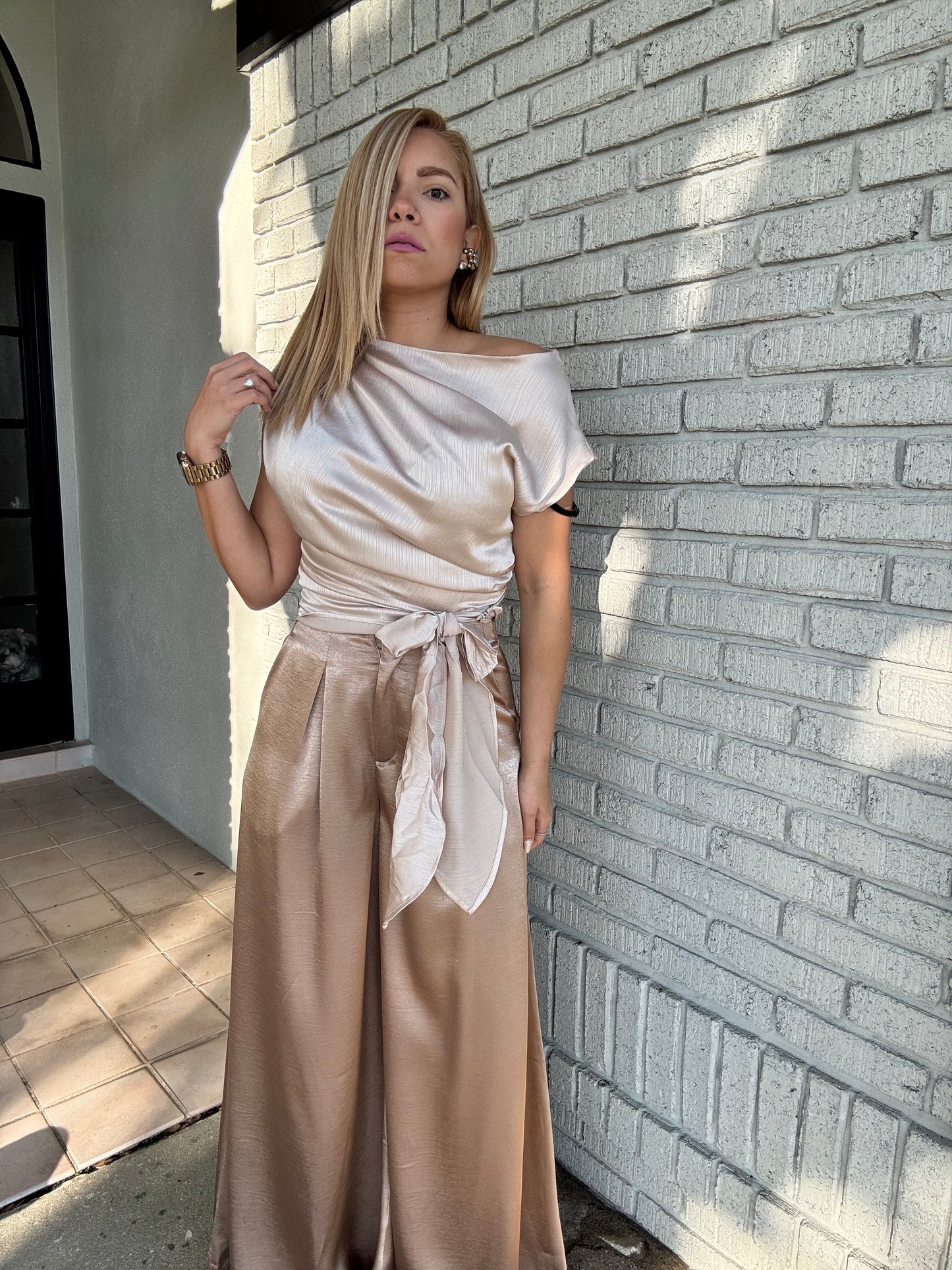 Gagilea Palazzo Nude