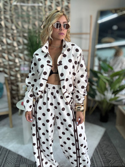 Women’s polka-dot travel set long jacket over matching jumpsuit, white with dark dots