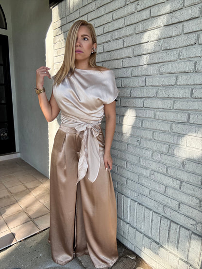 Gagilea Palazzo Nude