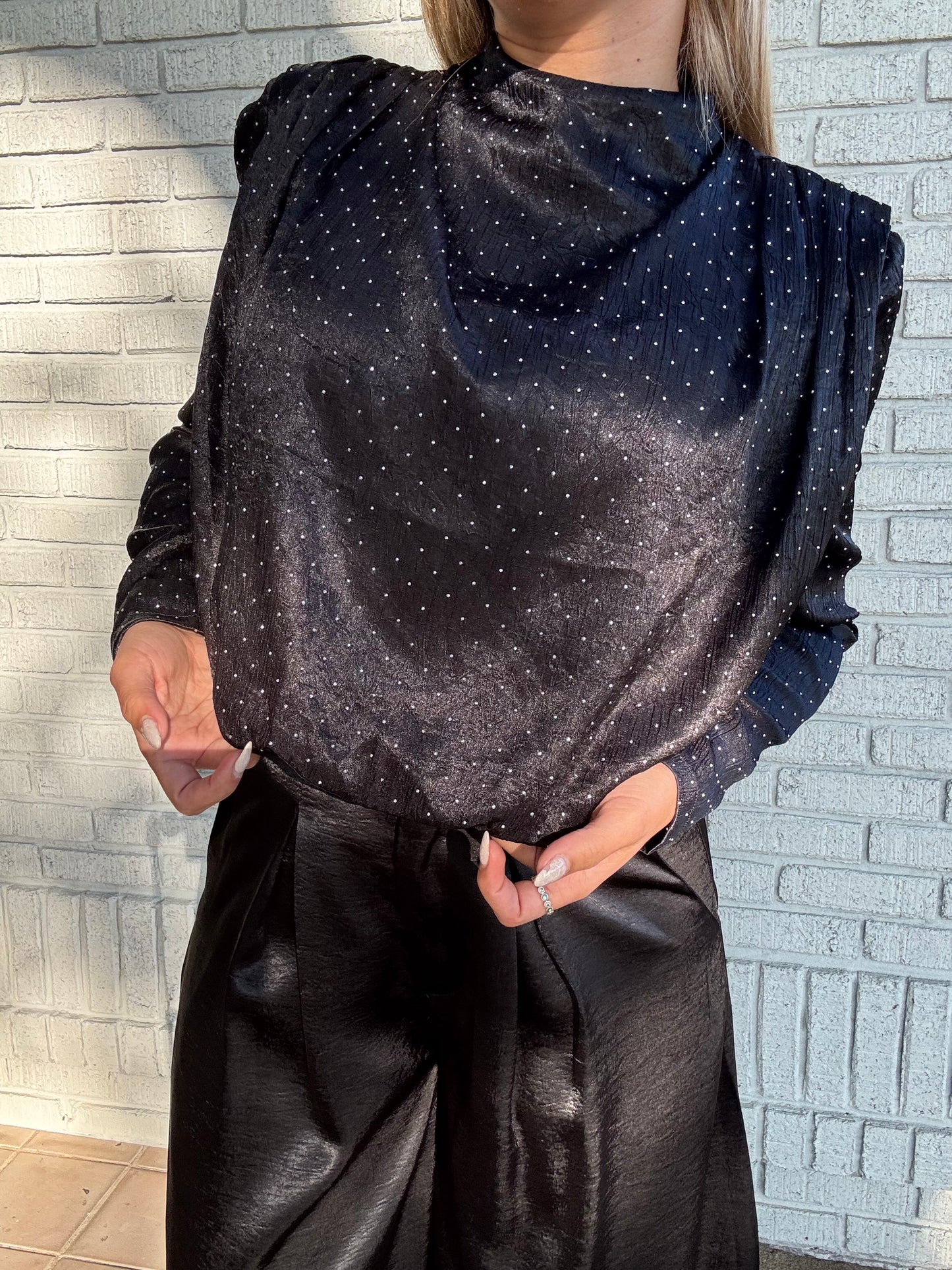 Gagilea Palazzo Black