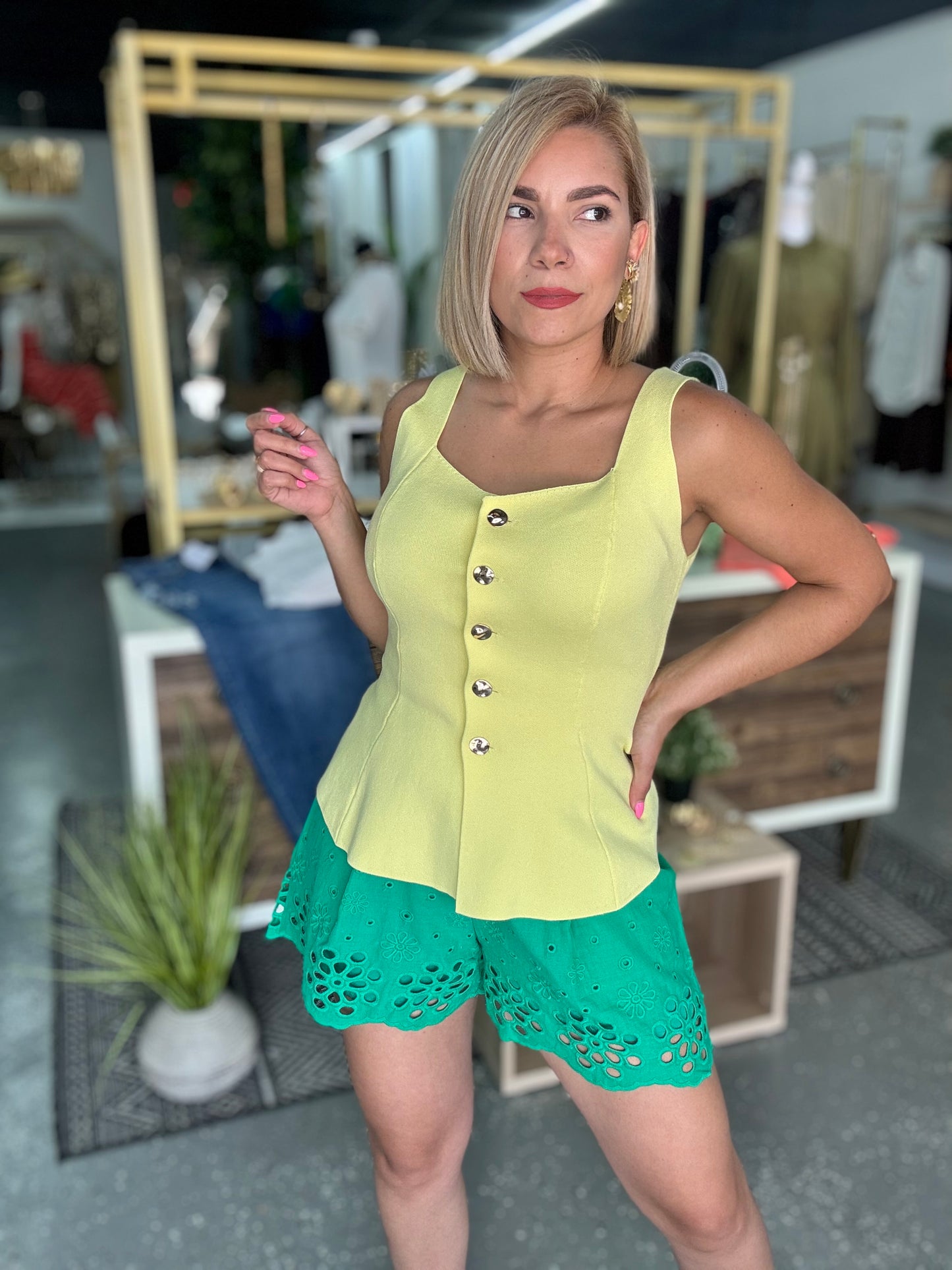 Valeria Short (green)