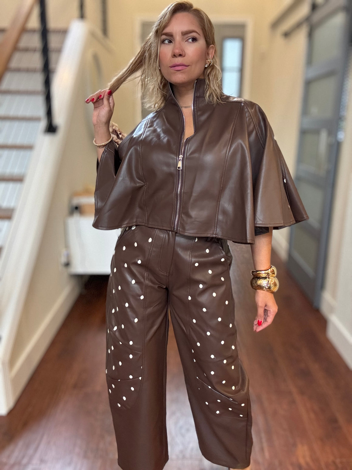 Nora Leather-Look Set – Brown