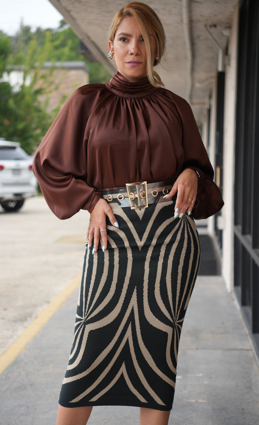 Lisa Stuning Satin Blouse