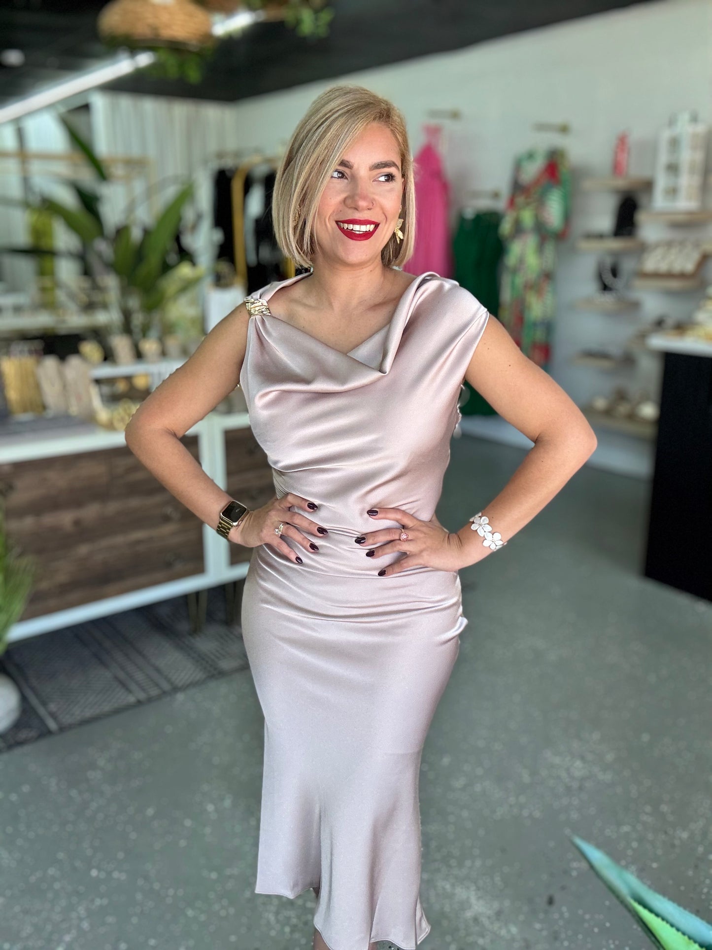 Savannah Dress (champagne)